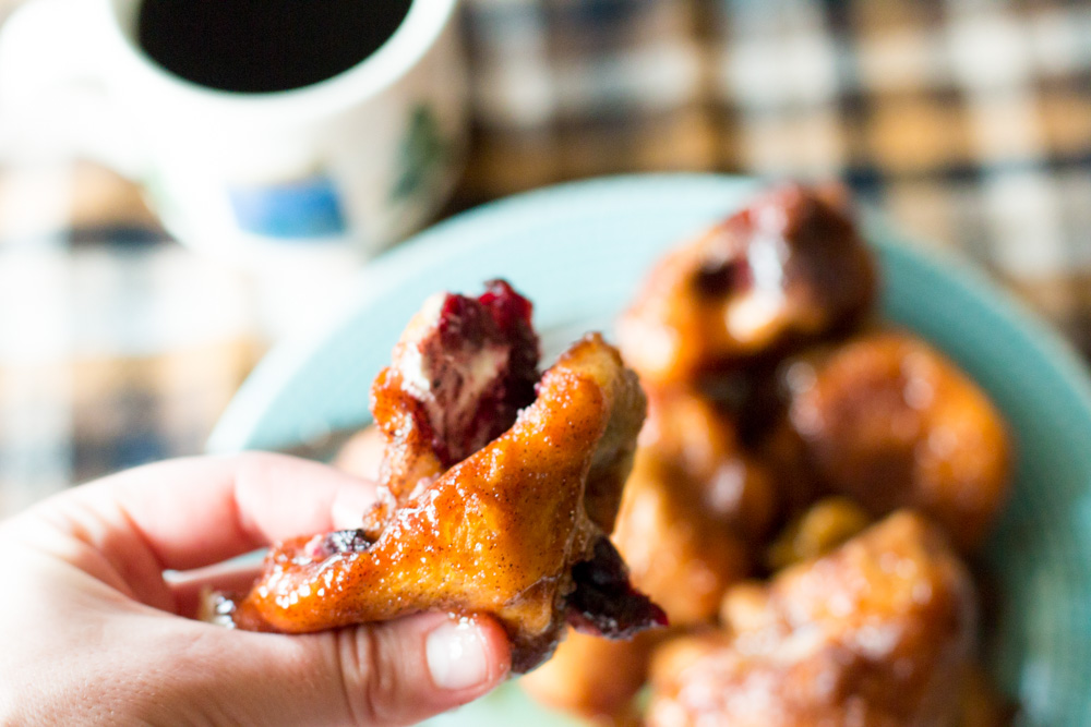 Cranberry and Cream Cheese Monkey Bread | www.megiswell.com